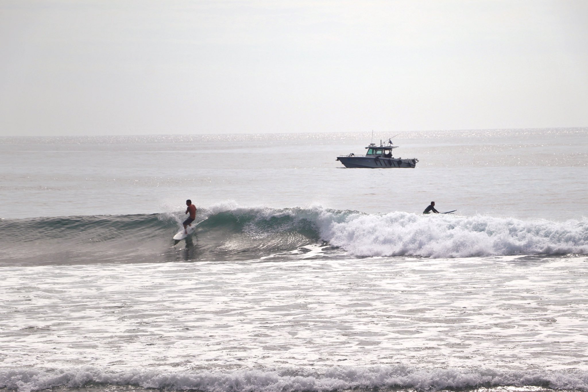 FAES garantiza seguridad en evento de Surf en El Sunzal faes-garantiza-seguridad-en-evento-de-surf-en-el-sunzal